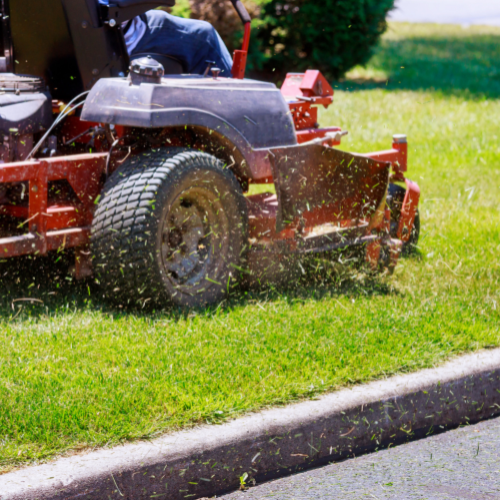 Lawn Care in Topeka Lawn Care in Topeka